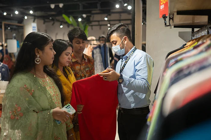 নতুন রূপে পুনরায় উদ্বোধন হলো ক্লাবহাউসের বসুন্ধরা সিটি আউটলেট Klubhaus (haal.fashion)