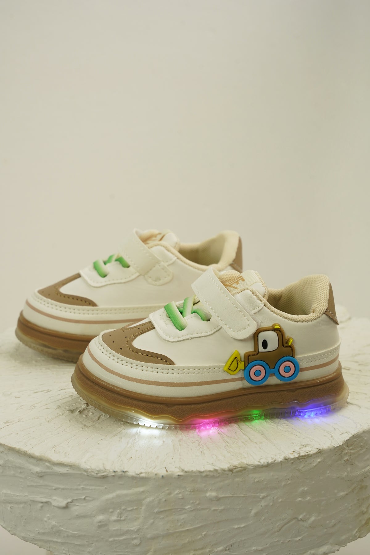 Boy's Sneakers