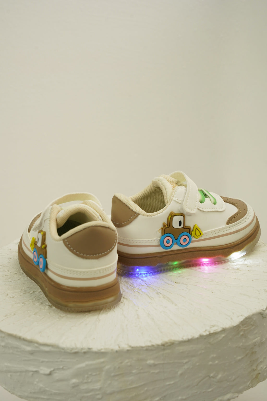 Boy's Sneakers