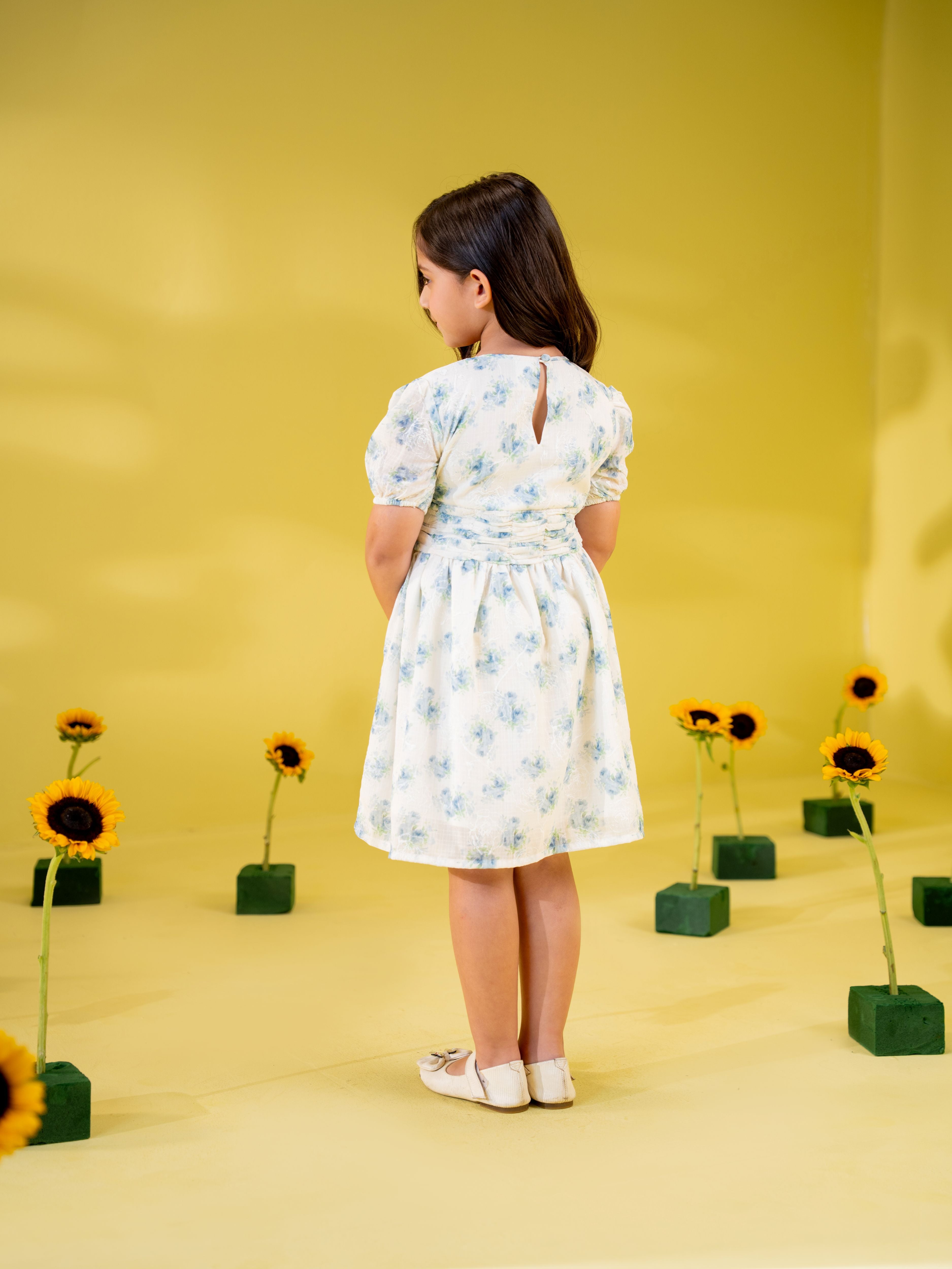 Girl's Dress