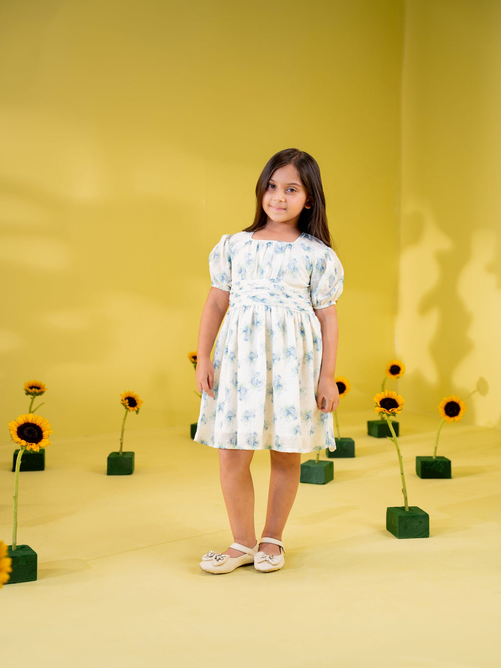 Girl's Dress