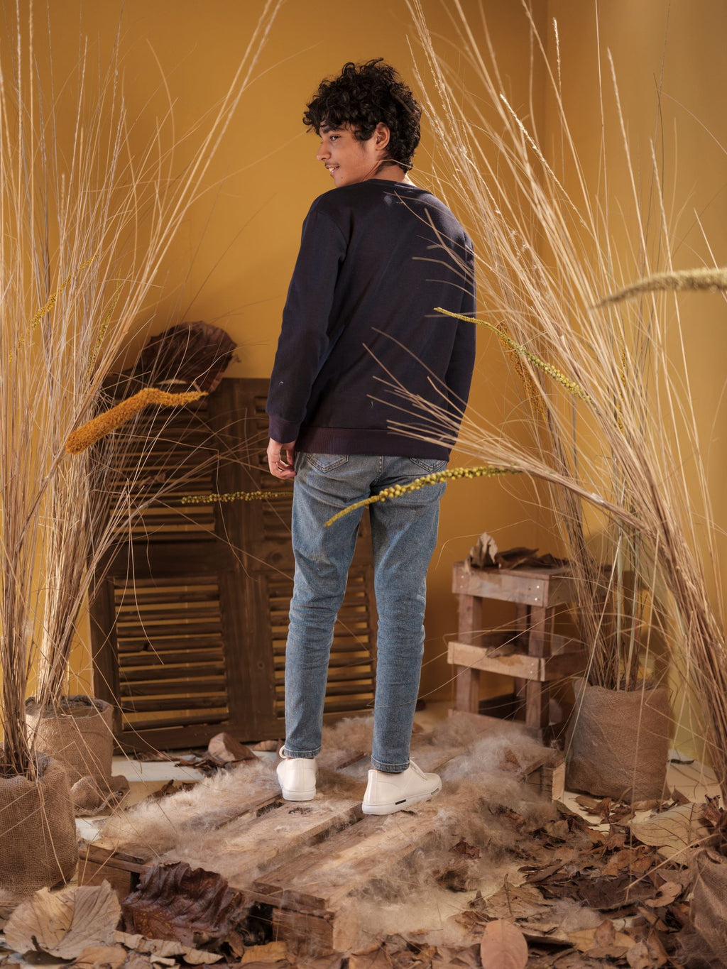 Junior Boy's Sweat Shirt