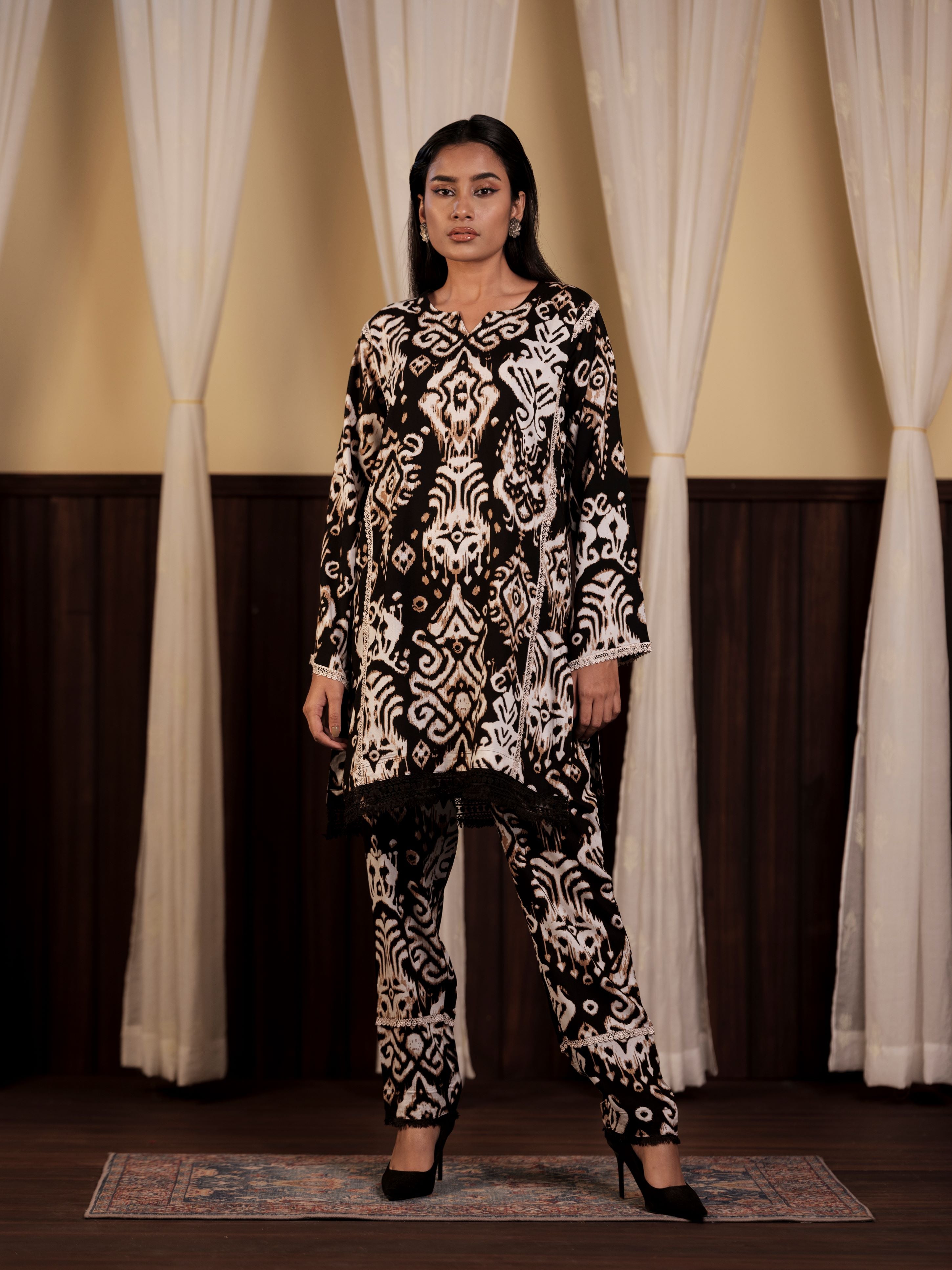 Women's 2 Piece Suit