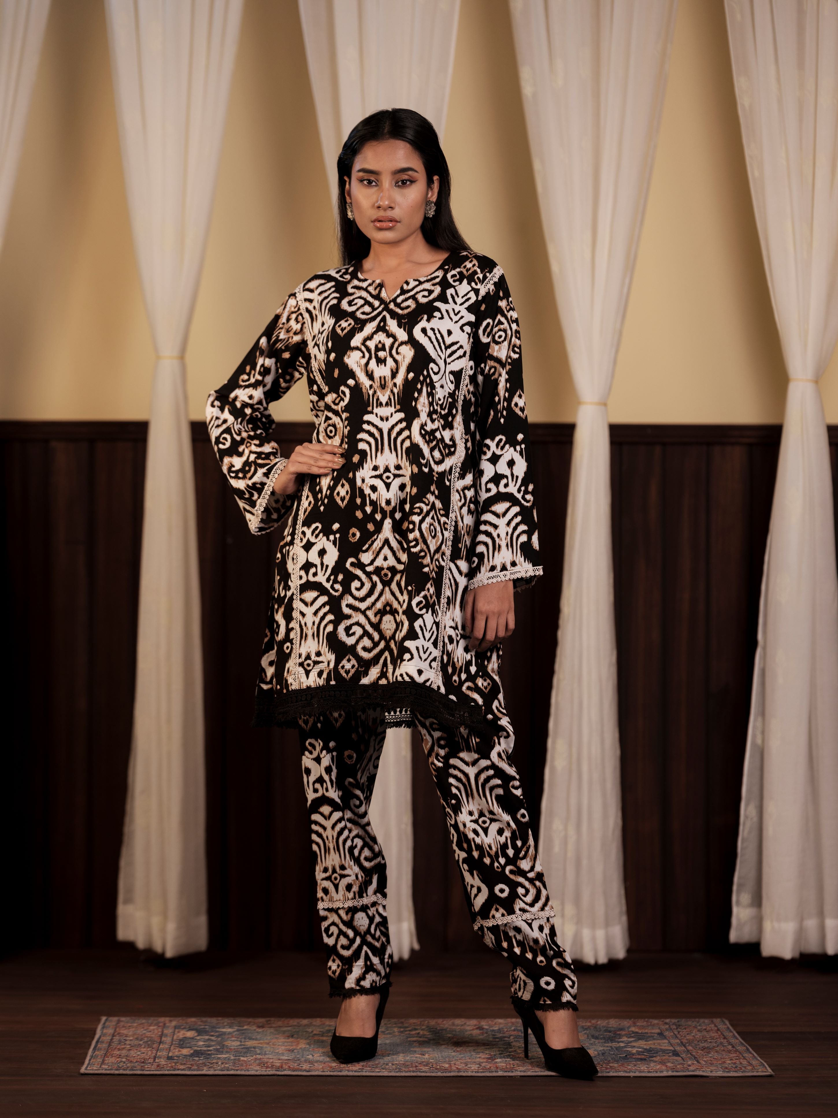 Women's 2 Piece Suit