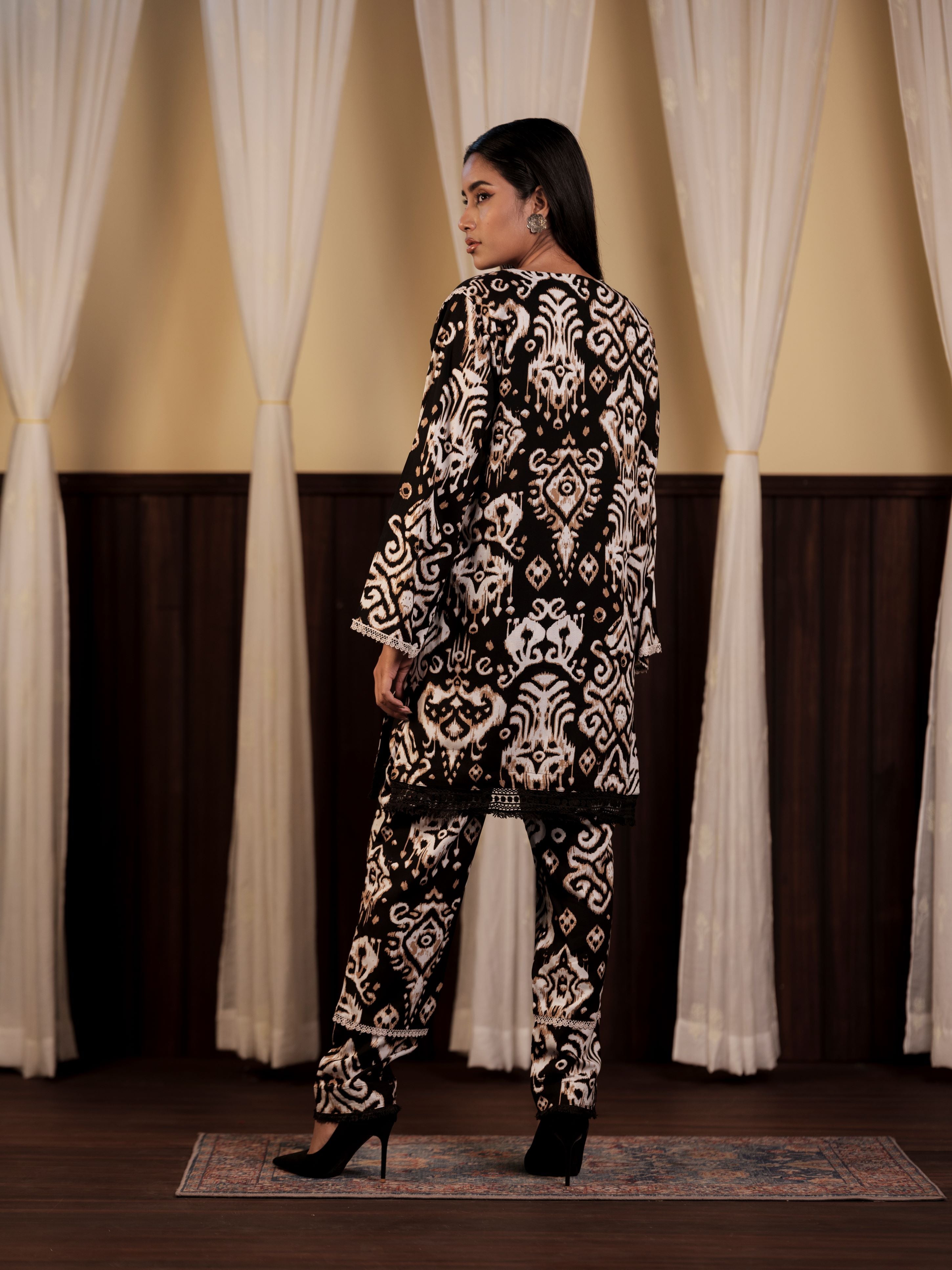 Women's 2 Piece Suit