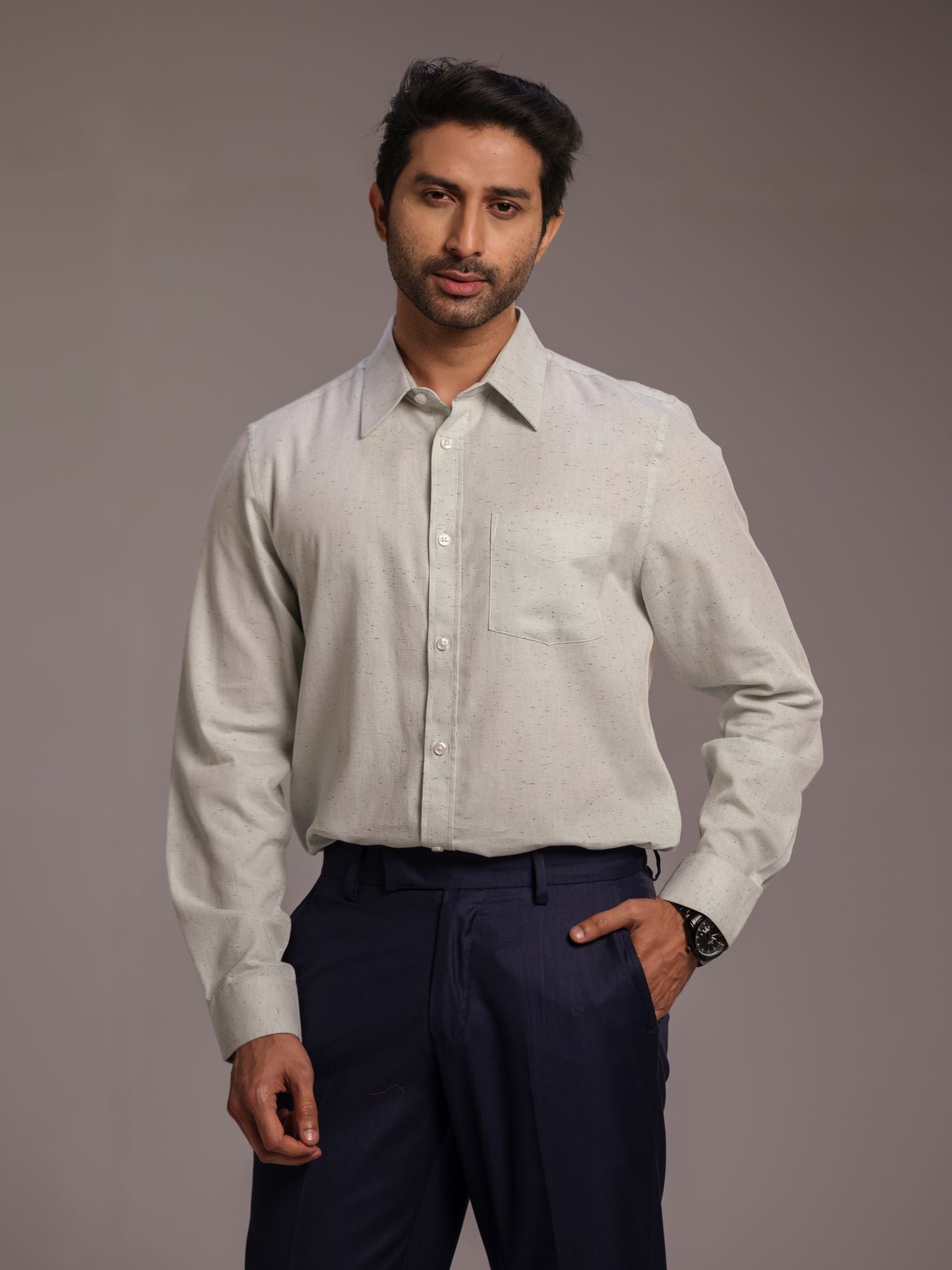 Kichkina qizlar uchun yuqori sifatli porno Ginekolog qabulida yashirin kamera