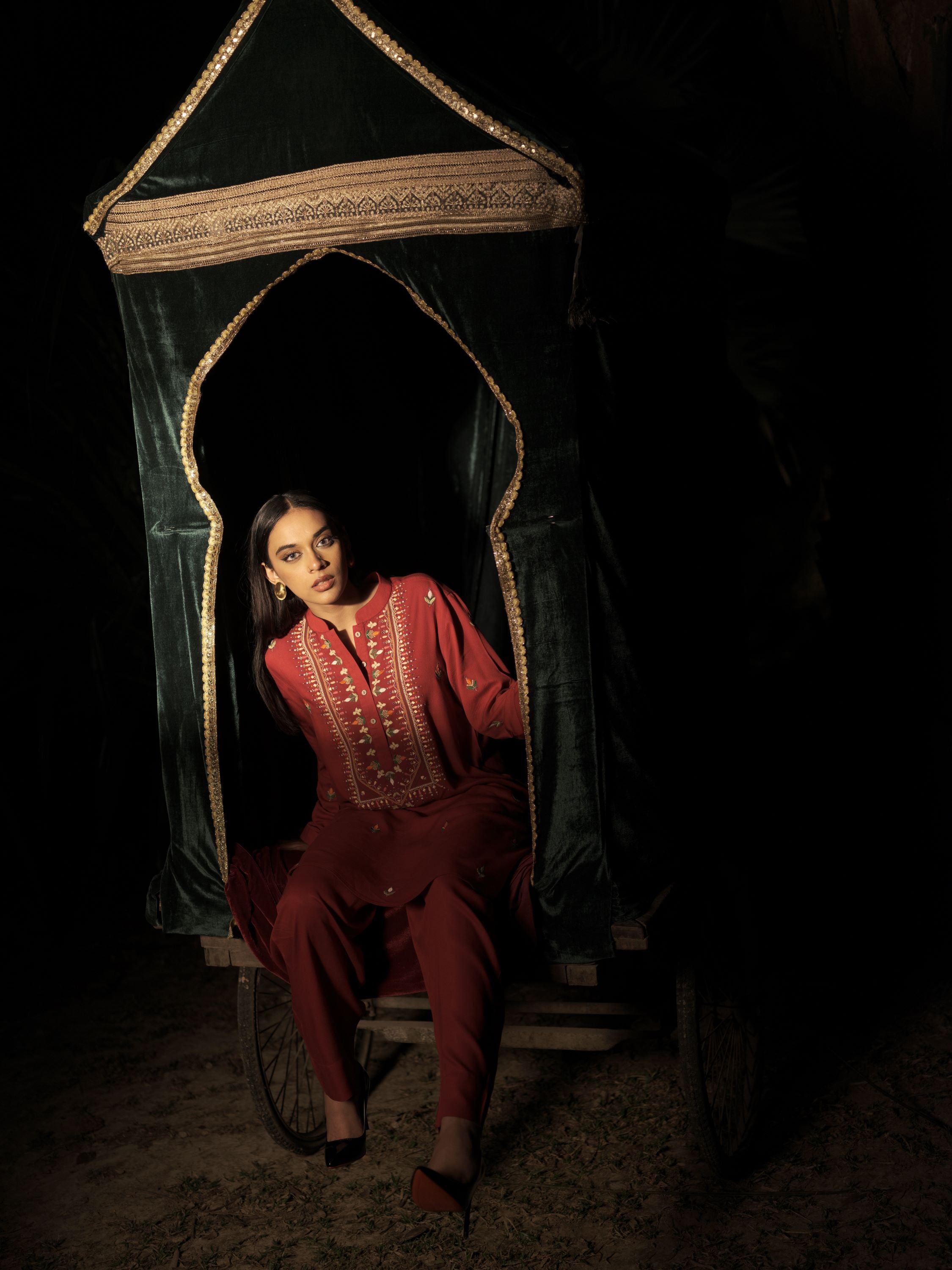 Women's 2 Piece Suit