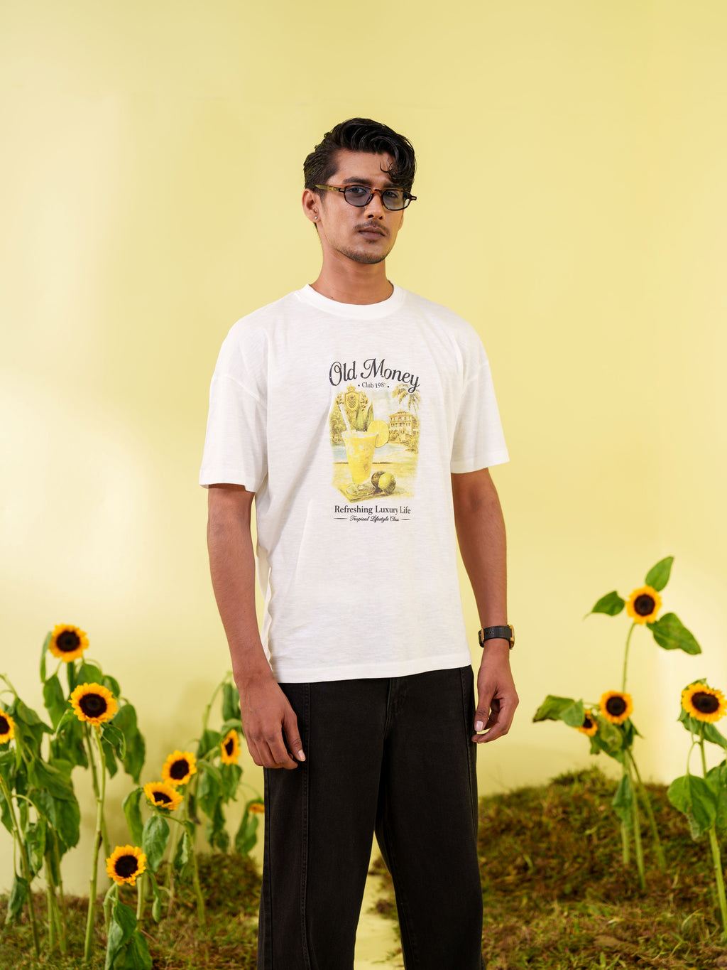 Men's White Old Money Graphic Printed T-Shirt