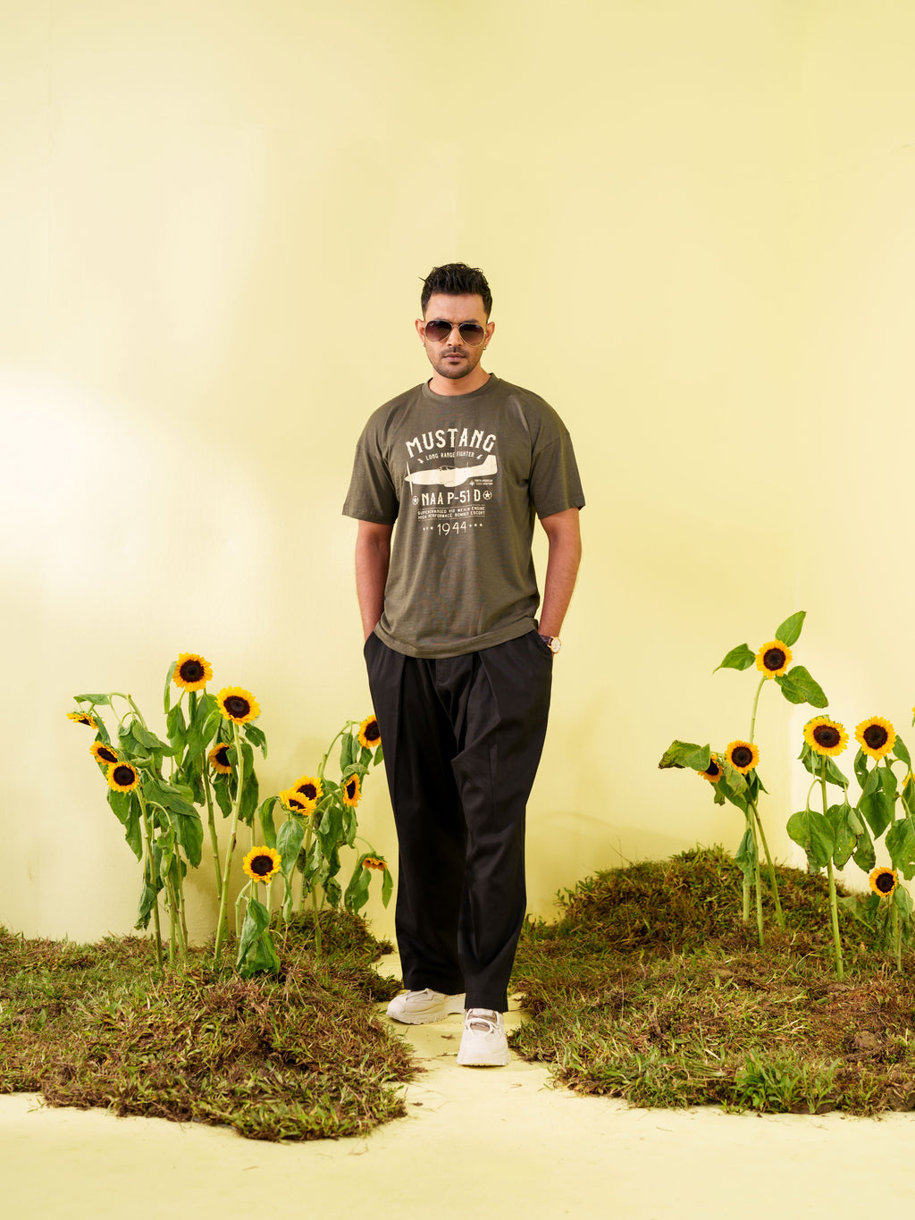 Men's Olive Vintage Graphic T-Shirt