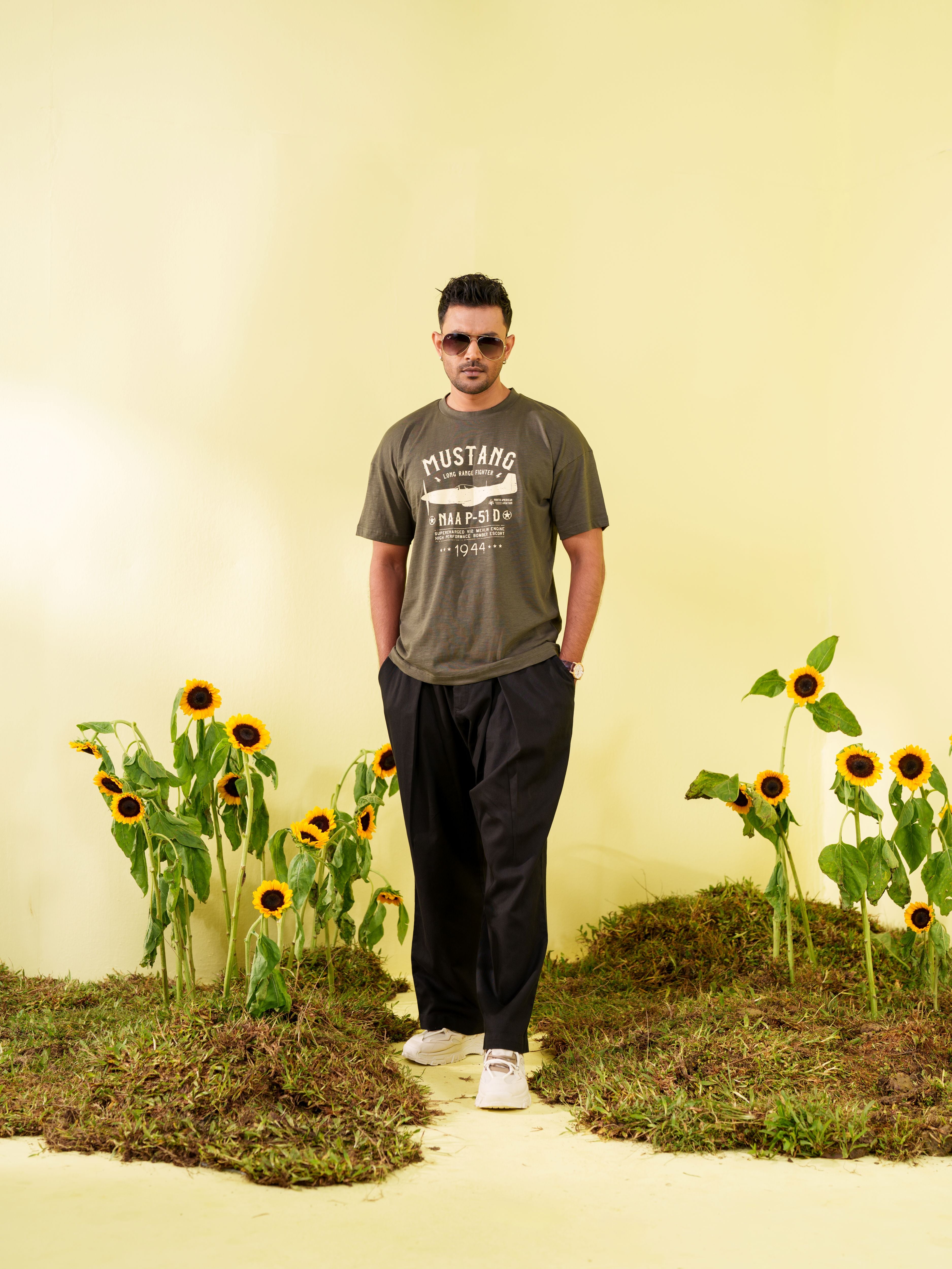 Men's Olive Vintage Graphic T-Shirt