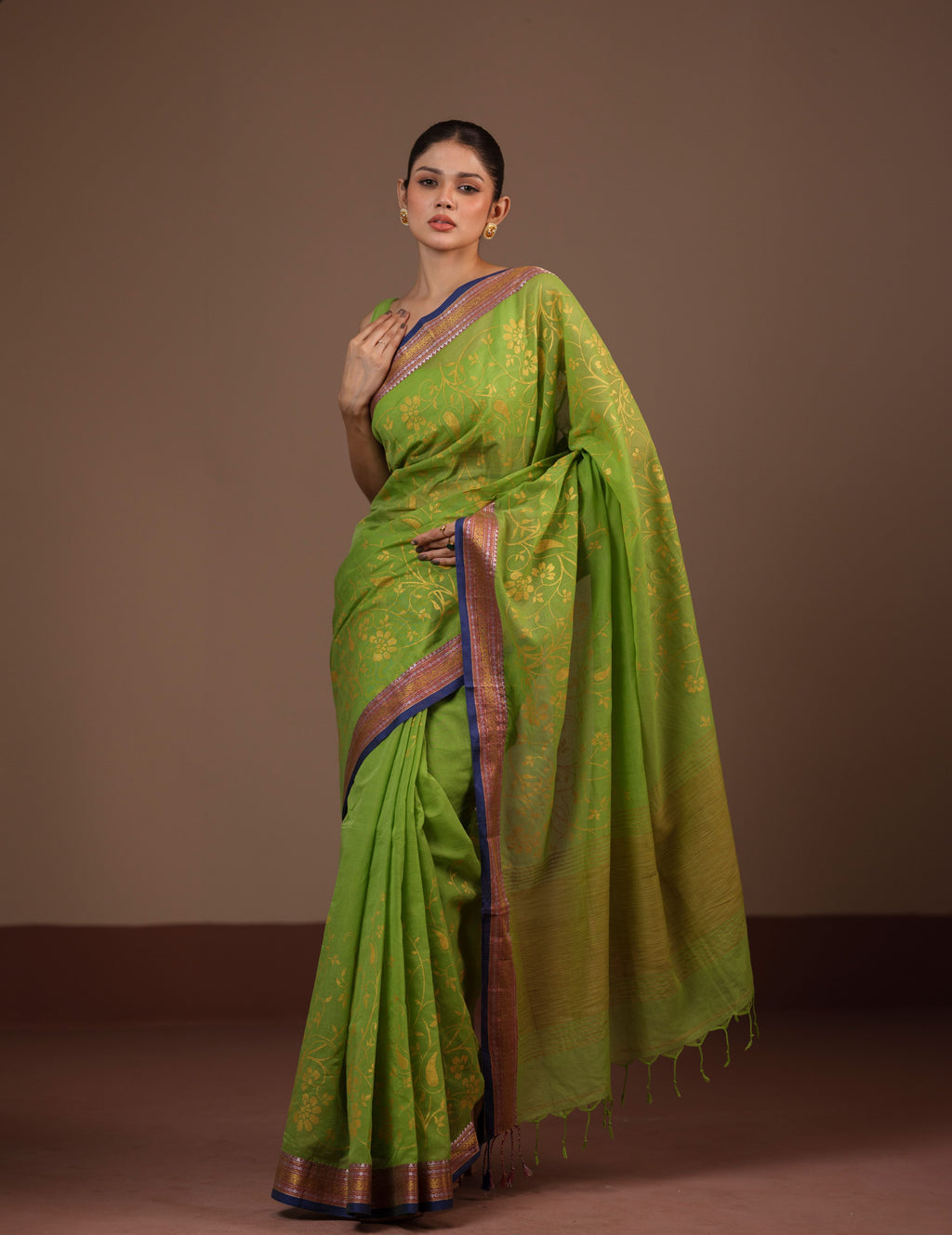Women's Saree