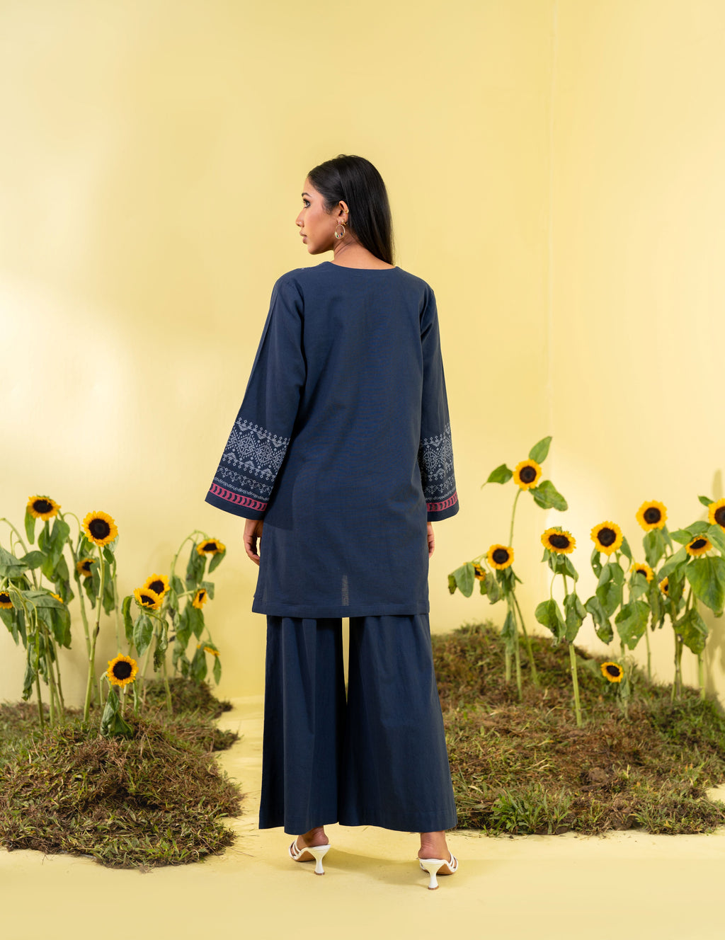 Women's Navy Blue 2 Piece Suit