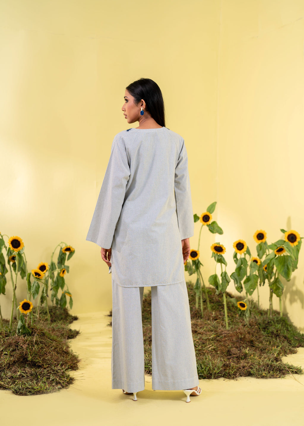 Women's Off White Stripe 2 Piece Suit